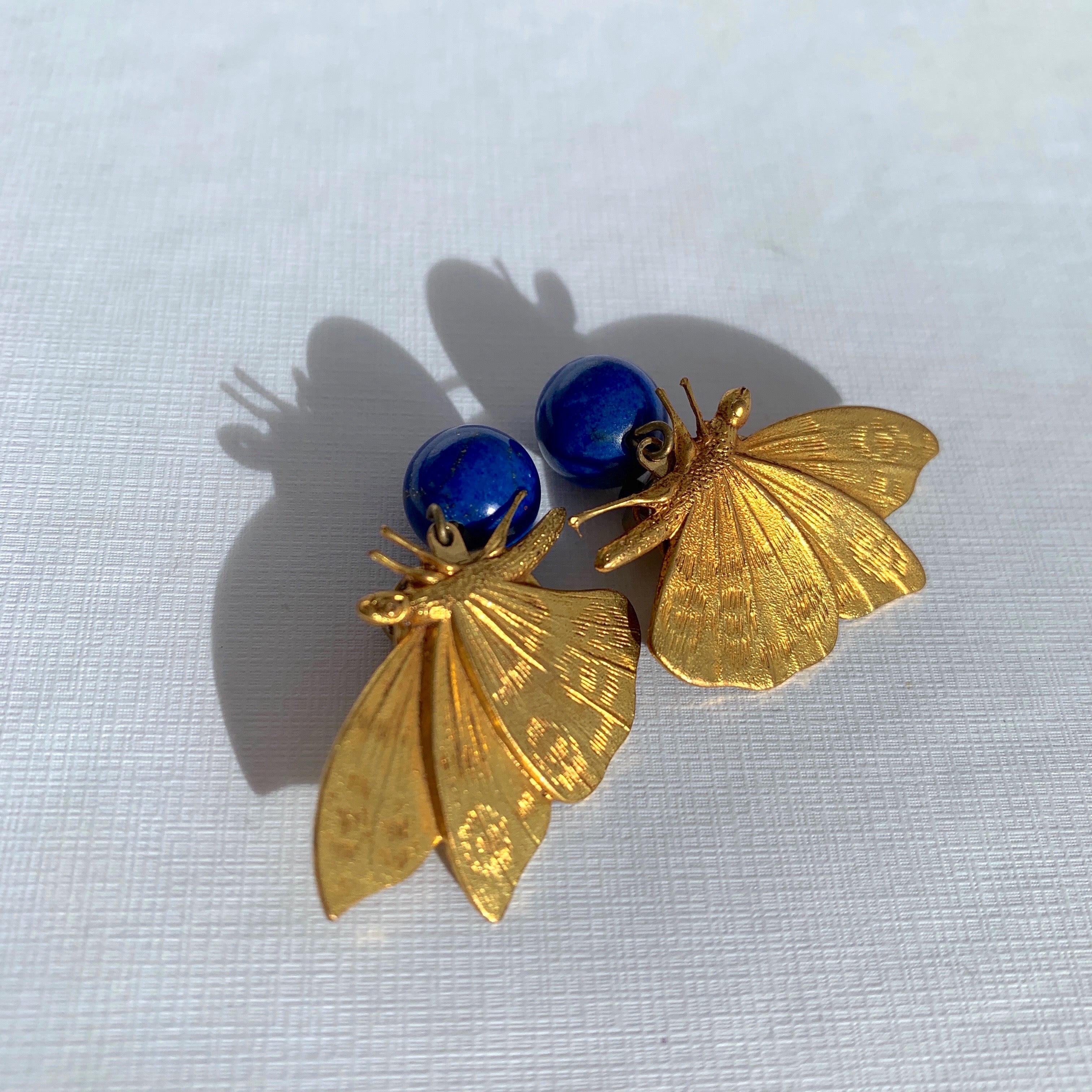 Vintage 1980s Cobalt Blue and Gold Toned Butterfly Clip-on Earrings